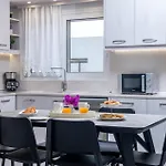 Nimarevi Apartman Szoroní